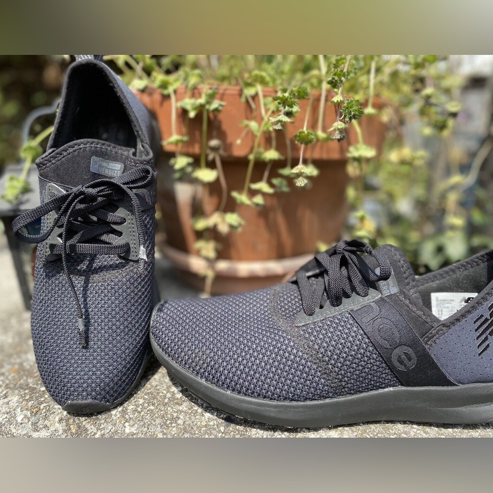 New Balance Women's FuelCore Nergize Shoes Black